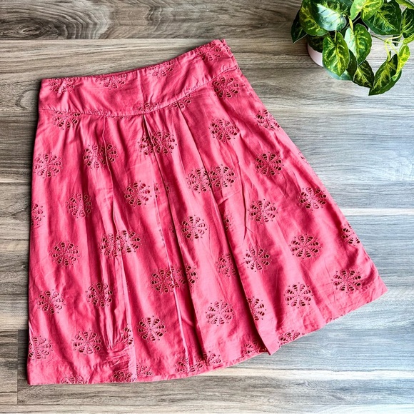 Banana Republic Coral Eyelet A-Line Skirt Size 8 - Picture 1 of 13